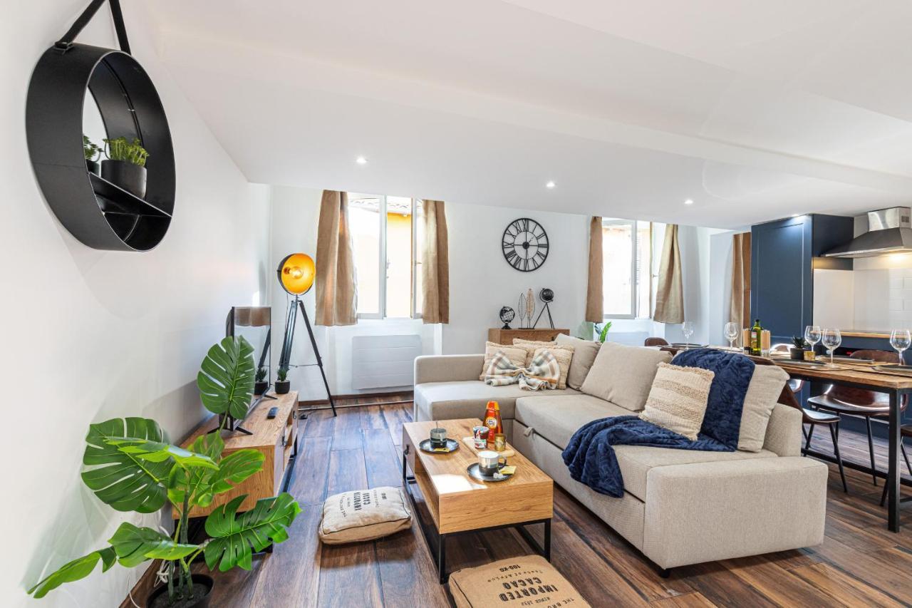 Spacious 2 Bdr Old Town Heart Nisa Exterior foto