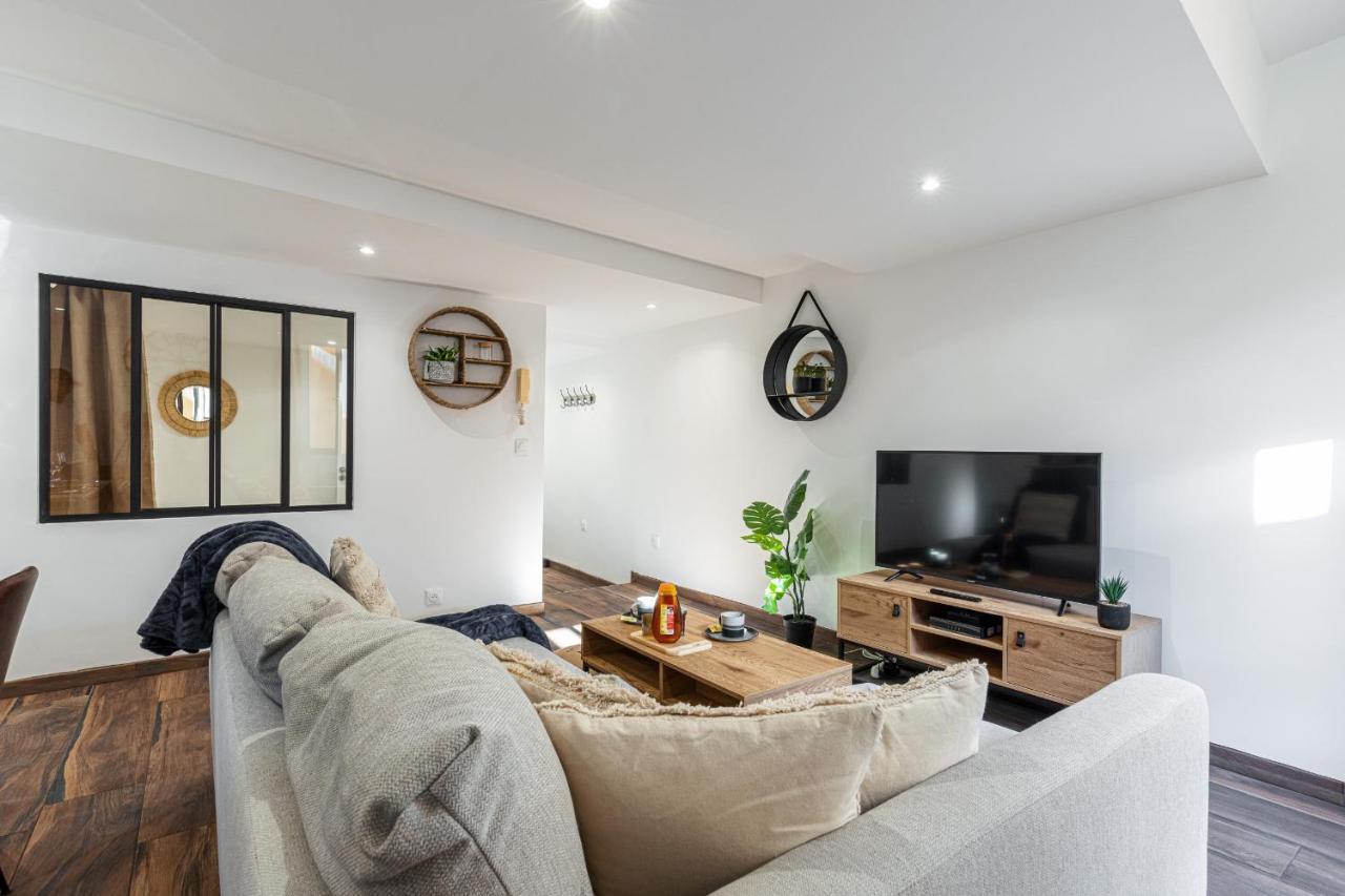 Spacious 2 Bdr Old Town Heart Nisa Exterior foto