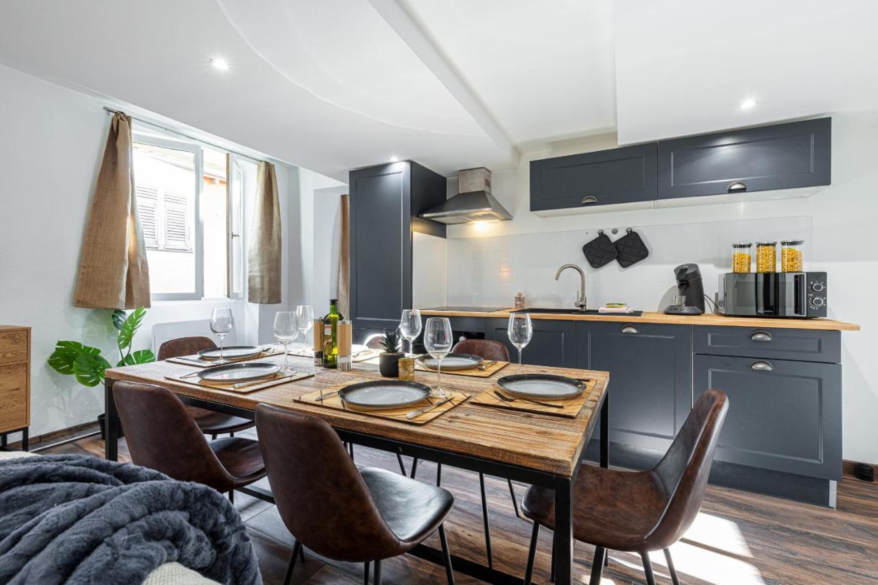 Spacious 2 Bdr Old Town Heart Nisa Exterior foto
